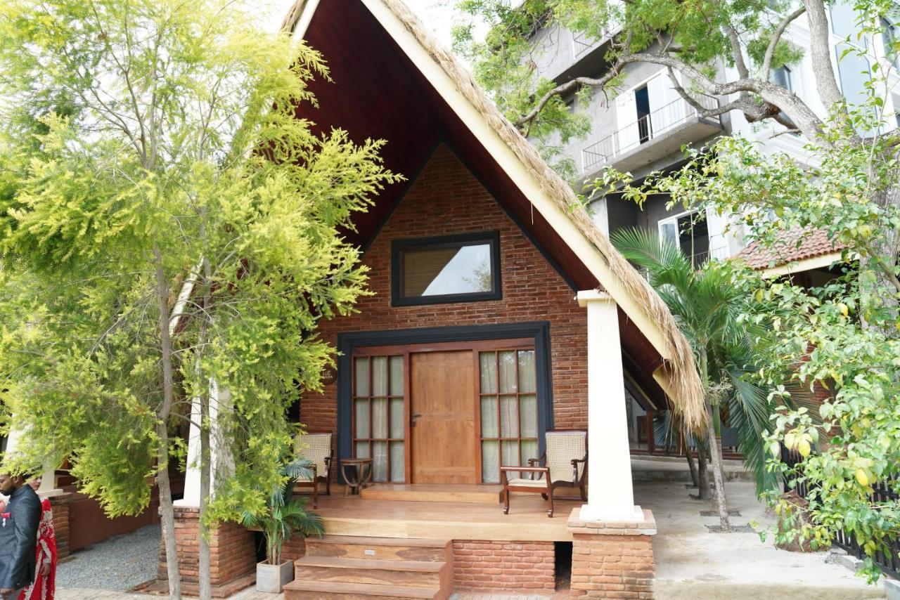 Avasta Resort And Spa Anuradhapura Exterior foto